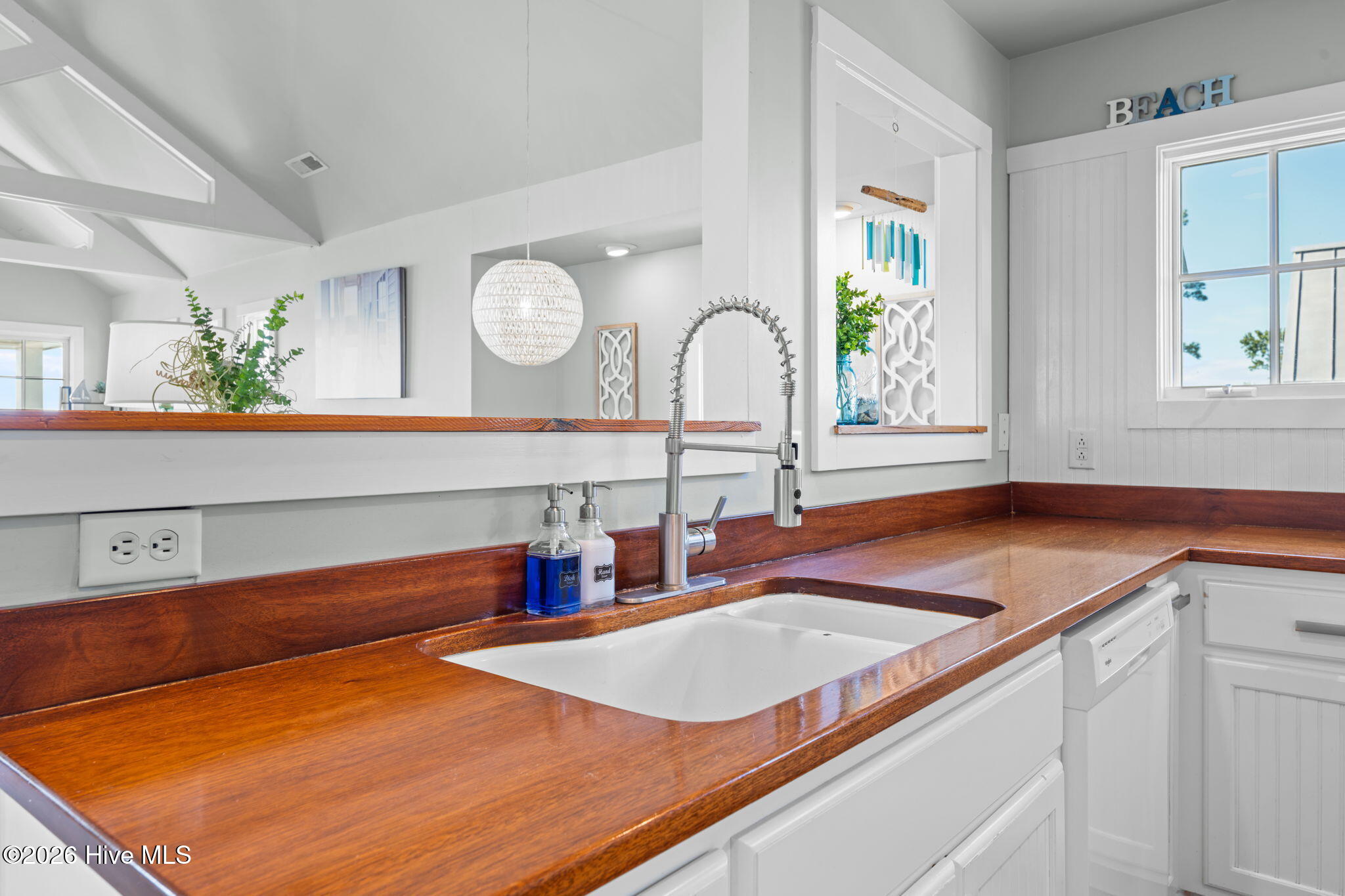 511 Neuse Village Road, Unit 3 Arapahoe, NC 28510 - Photo 13 of 51 35-web-or-mls-DSC_2307