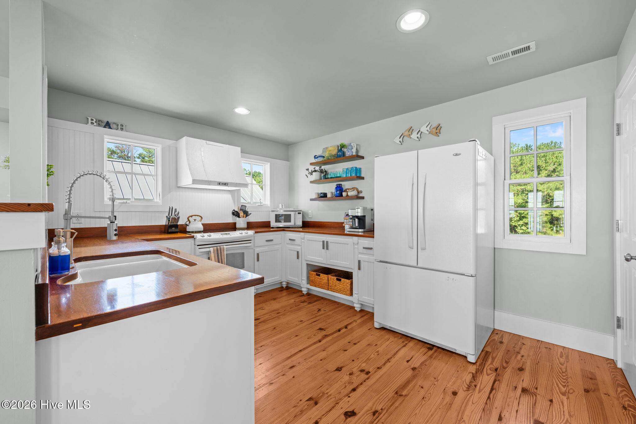 511 Neuse Village Road, Unit 3 Arapahoe, NC 28510 - Photo 14 of 51 34-web-or-mls-DSC_2304