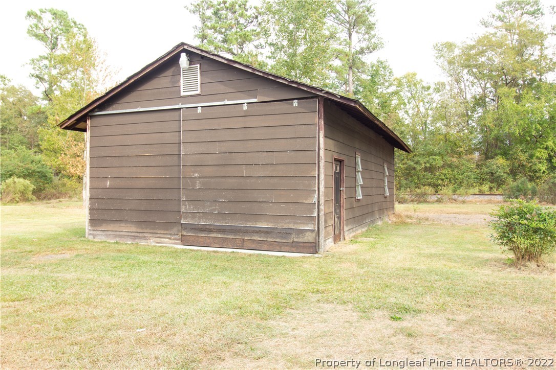 806 B T Road Lumberton, NC 28358 - Photo 20 of 21 Gallery Image 20