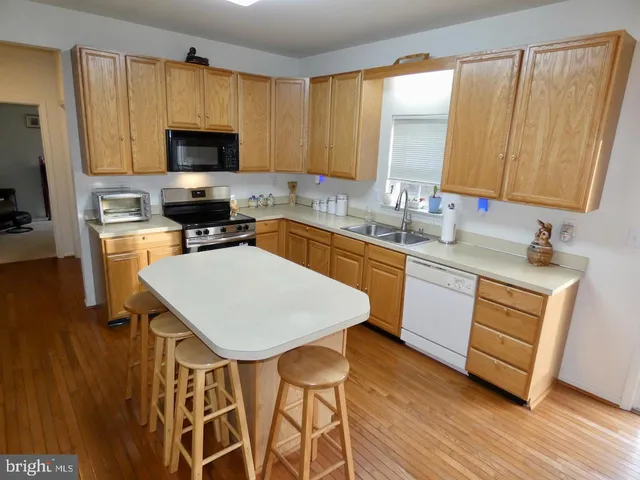 $565,900 | 61 Rose Hill Drive, Bear, DE 19701