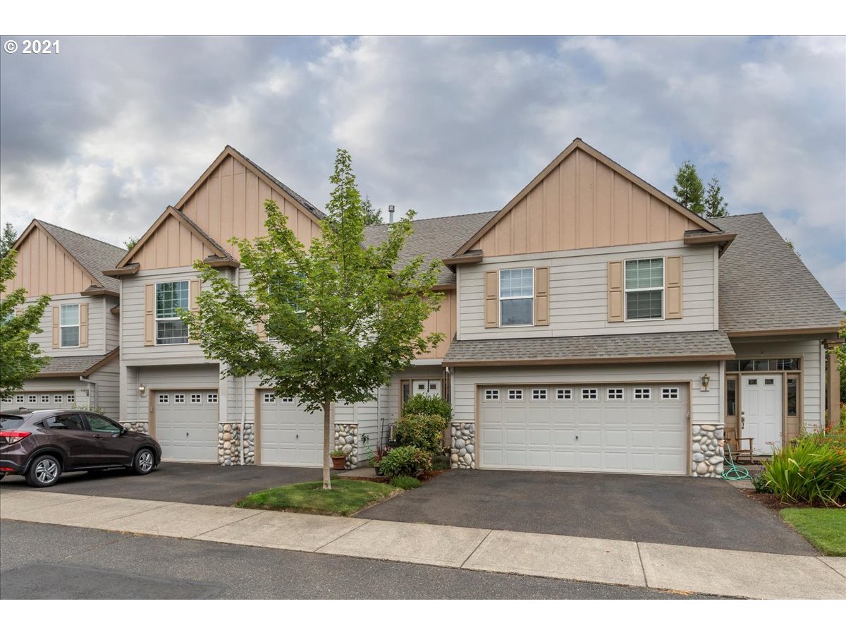 22046 Southwest Grahams Ferry Road, Unit B Tualatin, OR 97062 - Photo 2 of 26 Gallery Image 2