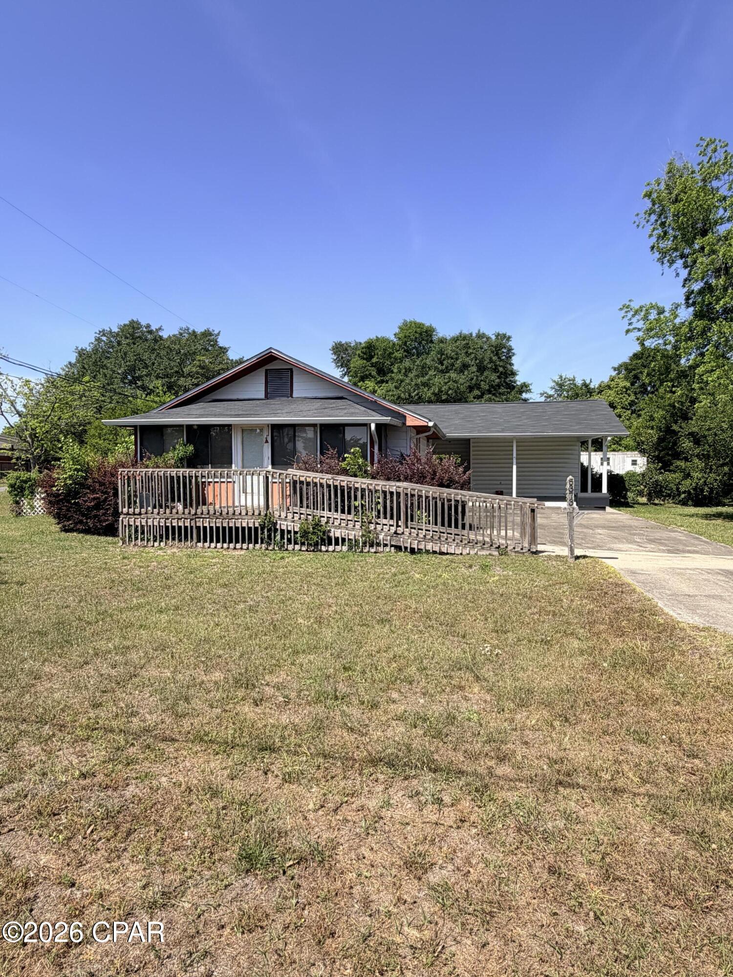5373 8th Street Malone, FL 32445 - Photo 1 of 17
