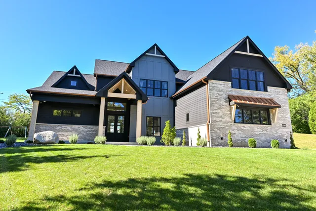 $2,999,995 | 13145 West Kittridge Court, Brookfield, WI 53005