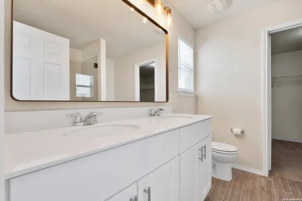 $2,600 | 11230 Blue Feather, San Antonio, TX 78254