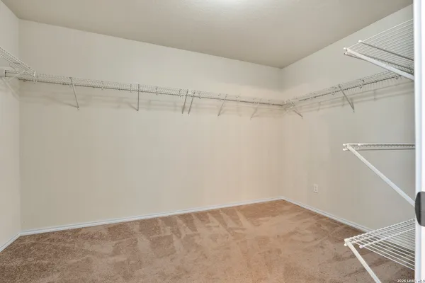 $2,600 | 11230 Blue Feather, San Antonio, TX 78254