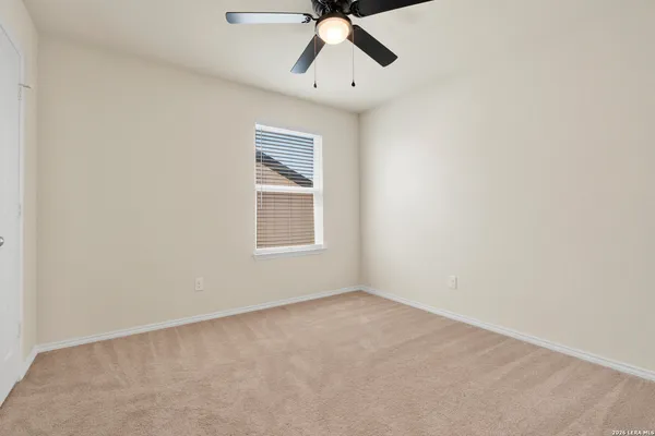 $2,600 | 11230 Blue Feather, San Antonio, TX 78254