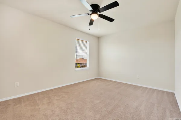 $2,600 | 11230 Blue Feather, San Antonio, TX 78254