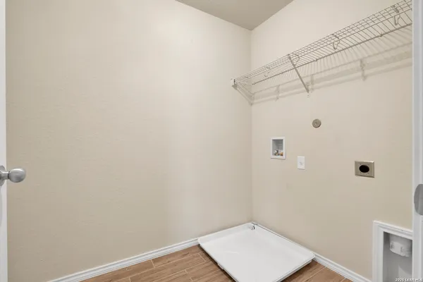 $2,600 | 11230 Blue Feather, San Antonio, TX 78254