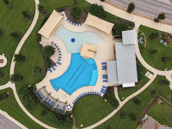 $2,700 | 11230 Blue Feather, San Antonio, TX 78254