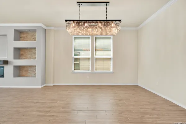 $2,600 | 11230 Blue Feather, San Antonio, TX 78254