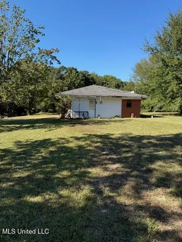 $73,288 | 2273 Bankhead Highway, Hickory Flat, MS 38633