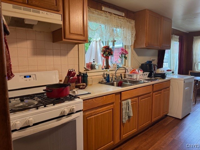 209 Chappell Street Oneida, NY 13421 - Photo 3 of 11