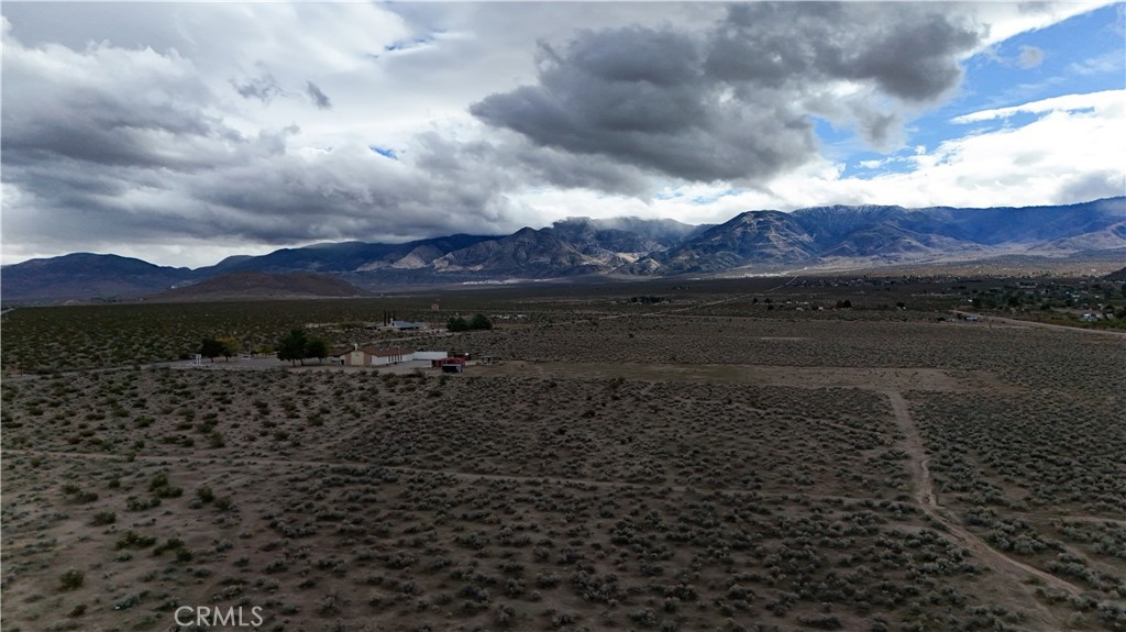 785 Furst Street Lucerne Valley, CA 92356 - Photo 5 of 11 a view of outdoor space and mountain view