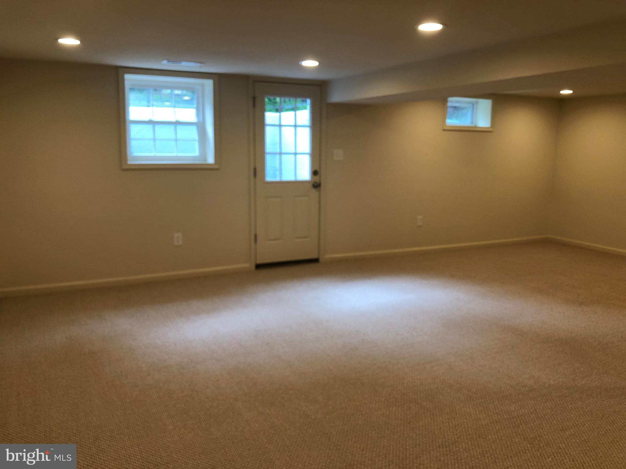 1205 Redcliffe Road Baltimore, MD 21228 - Photo 28 of 41