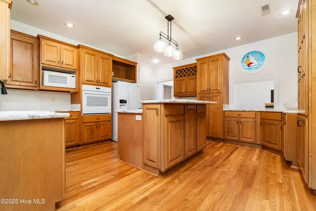 $599,000 | 5529 Sandpiper Drive, Oriental, NC 28571