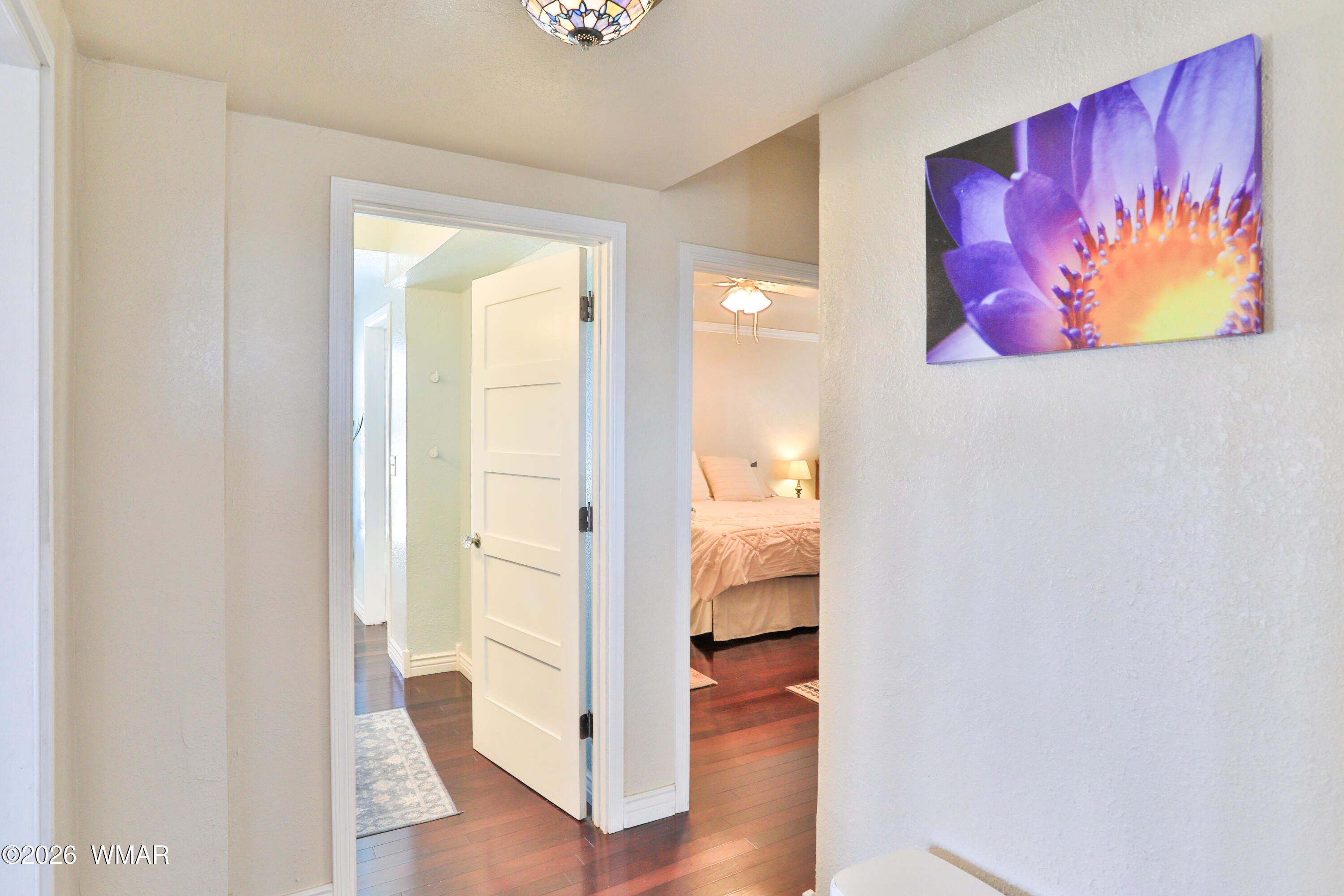 102 Crestview Road Holbrook, AZ 86025 - Photo 27 of 55 Hallway