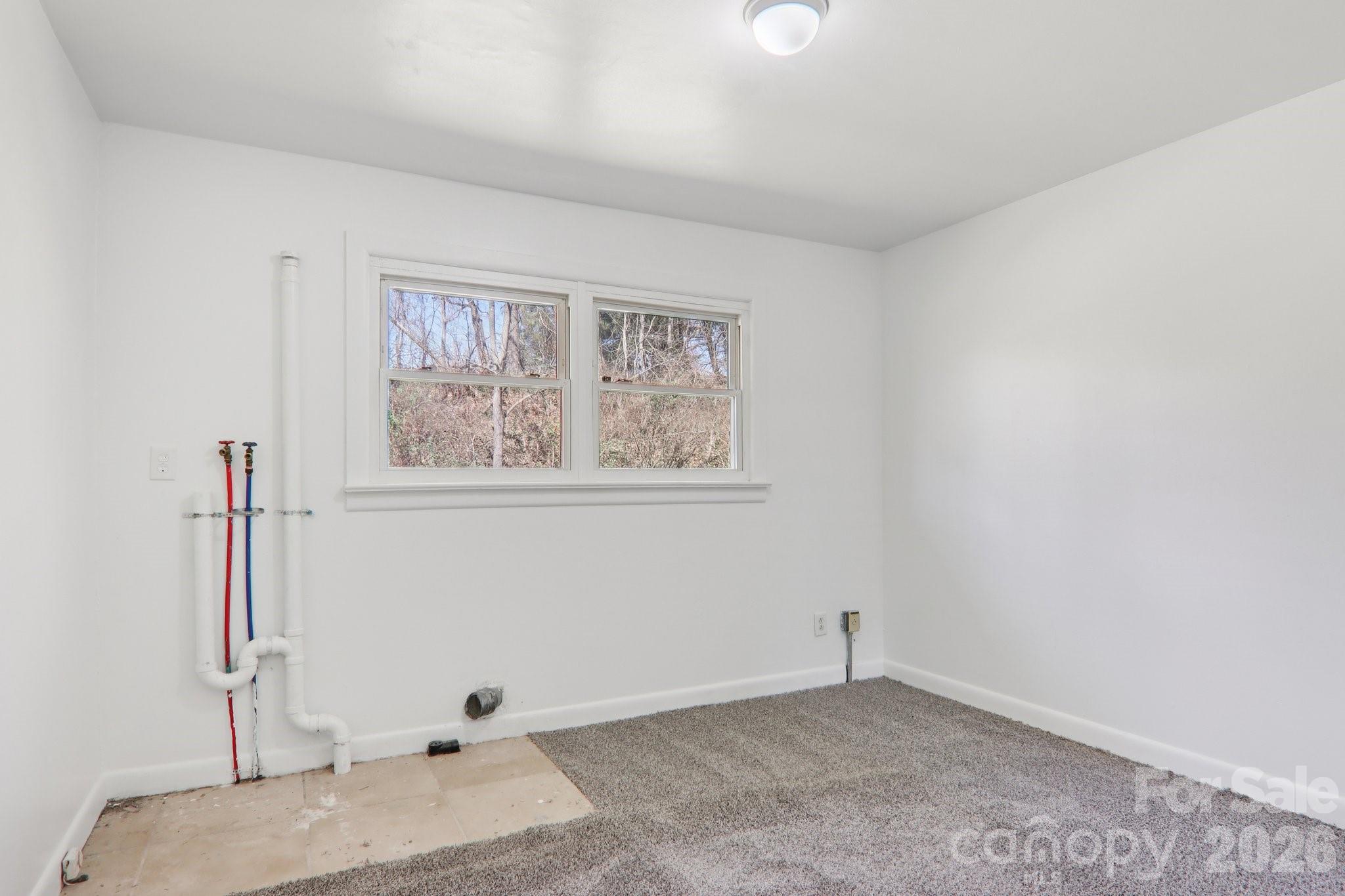 541 Paragon Parkway Clyde, NC 28721 - Photo 21 of 45
