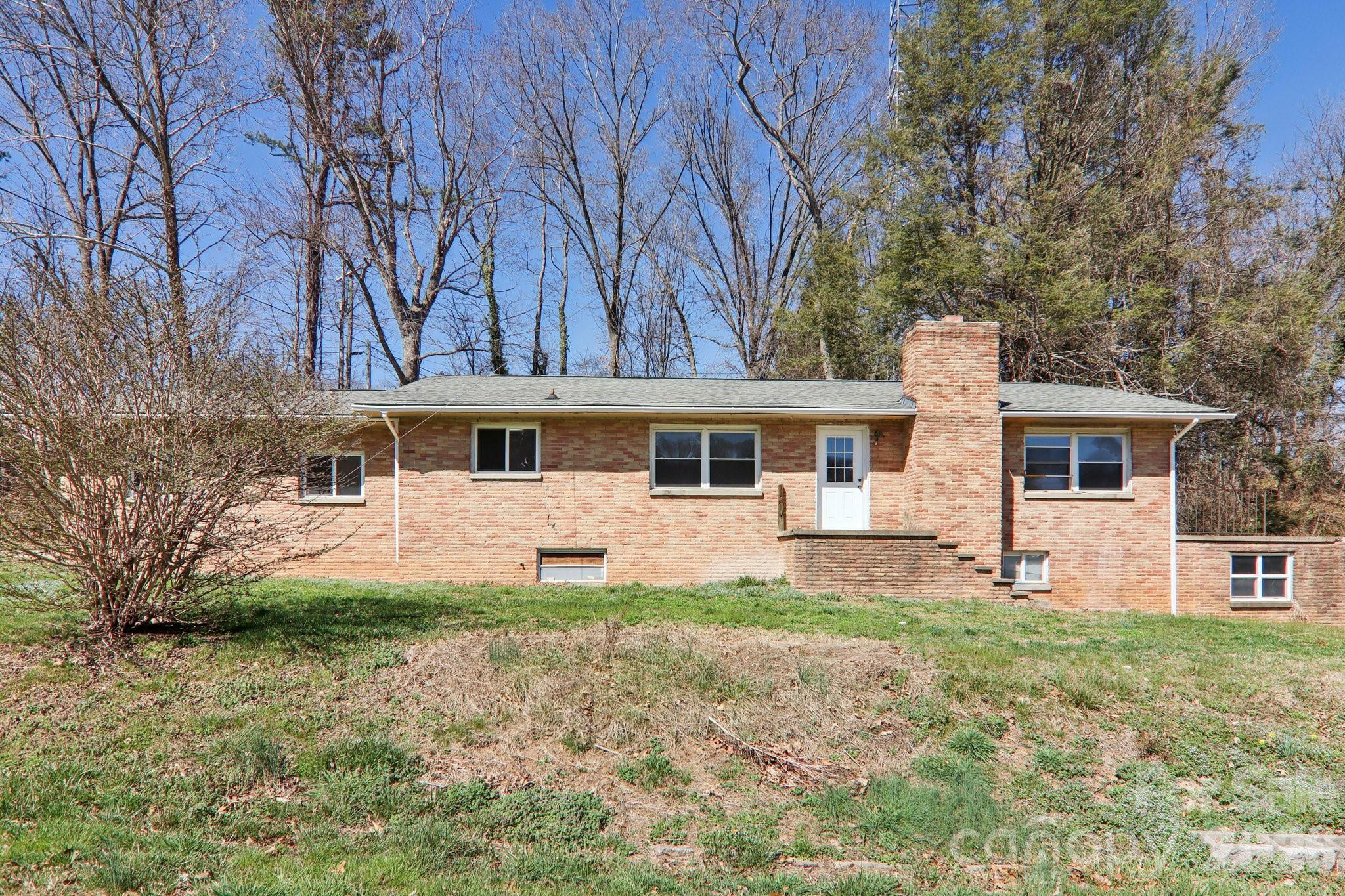 541 Paragon Parkway Clyde, NC 28721 - Photo 37 of 45