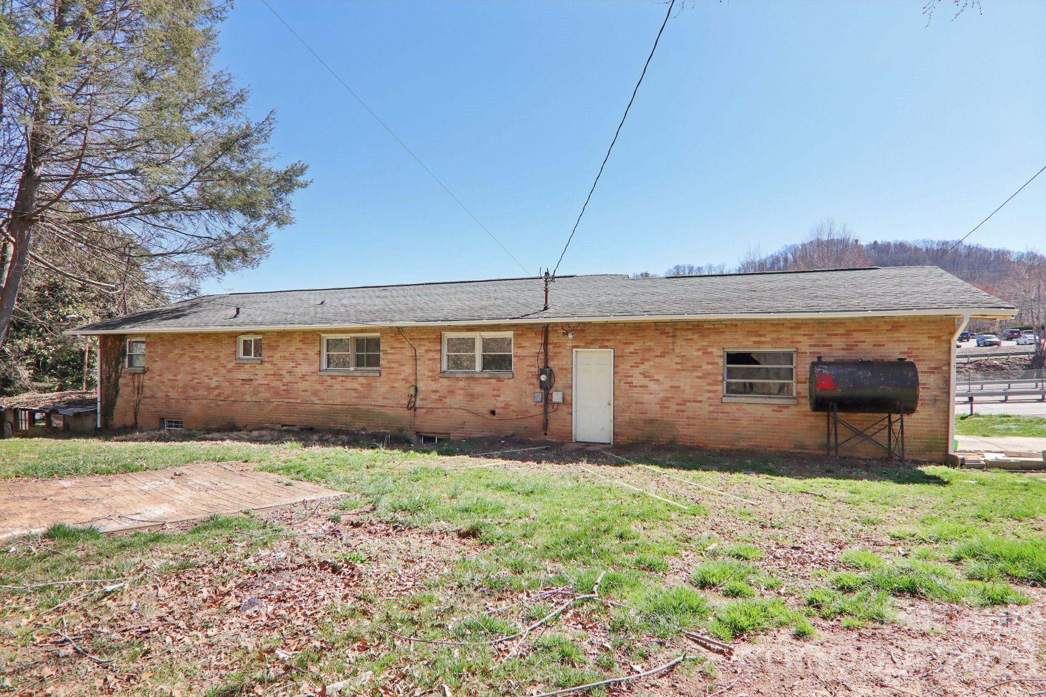 541 Paragon Parkway Clyde, NC 28721 - Photo 40 of 45