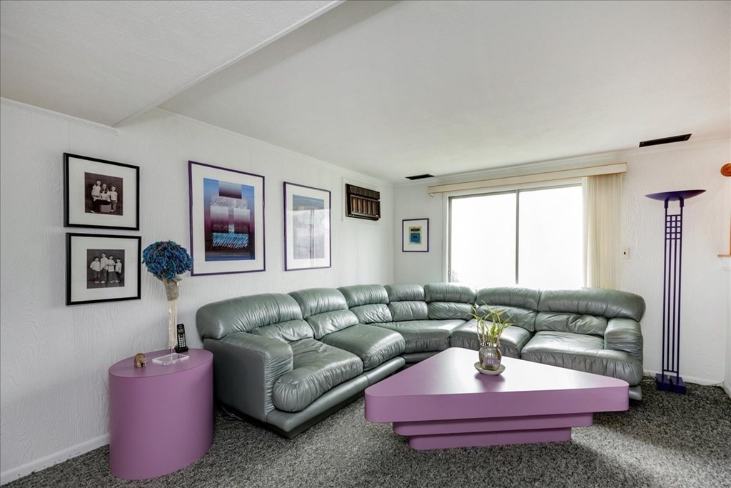 8 Longstreet Road Peabody, MA 01960 - Photo 17 of 32 Gallery Image 17