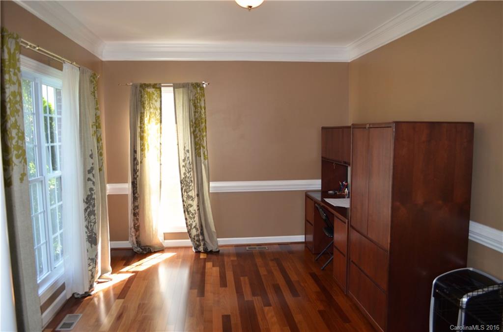 1506 Copperplate Road Charlotte, NC 28262 - Photo 5 of 23 Gallery Image 5