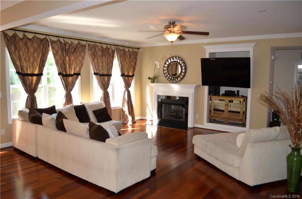 1506 Copperplate Road Charlotte, NC 28262 - Photo 9 of 23 Gallery Image 9