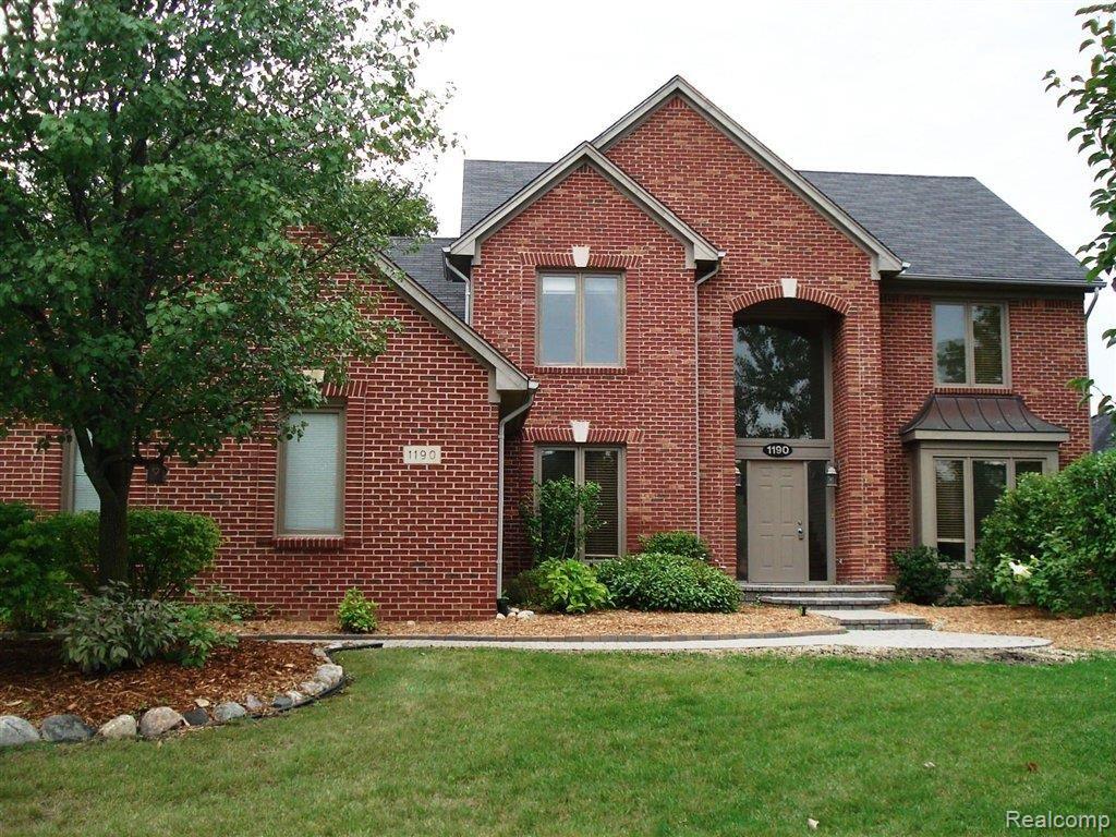 1190 Brunswick Rochester, MI 48309 - Photo 1 of 25 Front view.JPG
