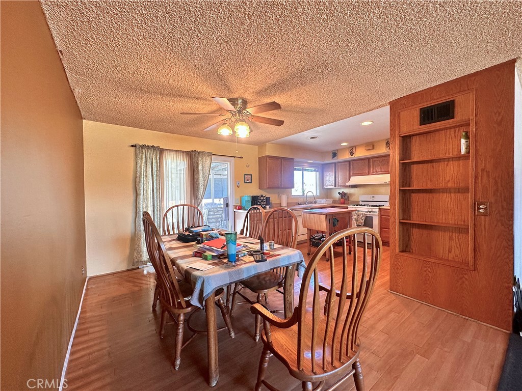 19863 Drasin Drive Canyon Country, CA 91351 - Photo 6 of 28