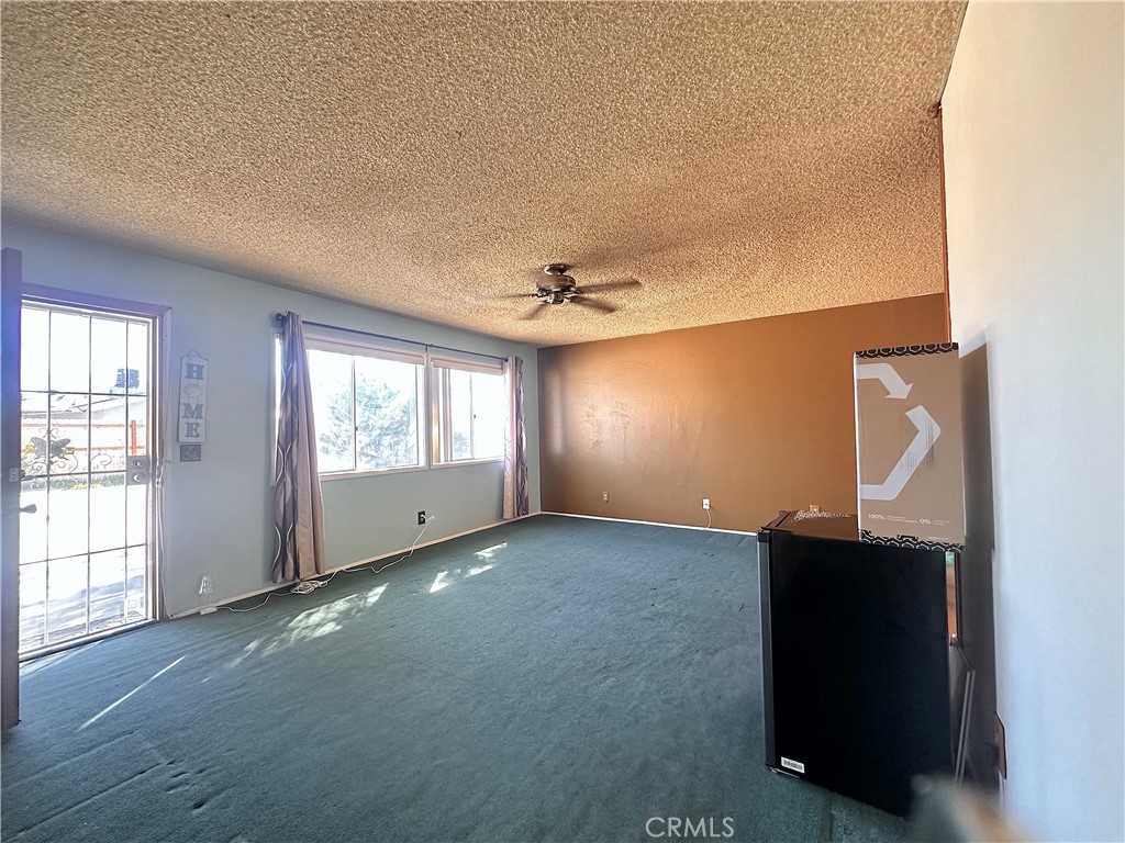 19863 Drasin Drive Canyon Country, CA 91351 - Photo 9 of 28