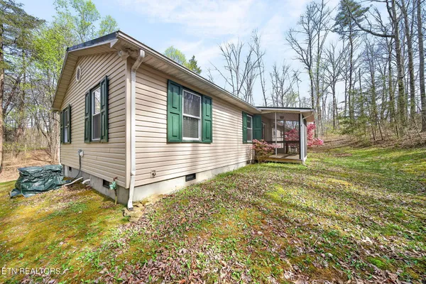 $1,575 | 4067 Blaylock Road, Crossville, TN 38572