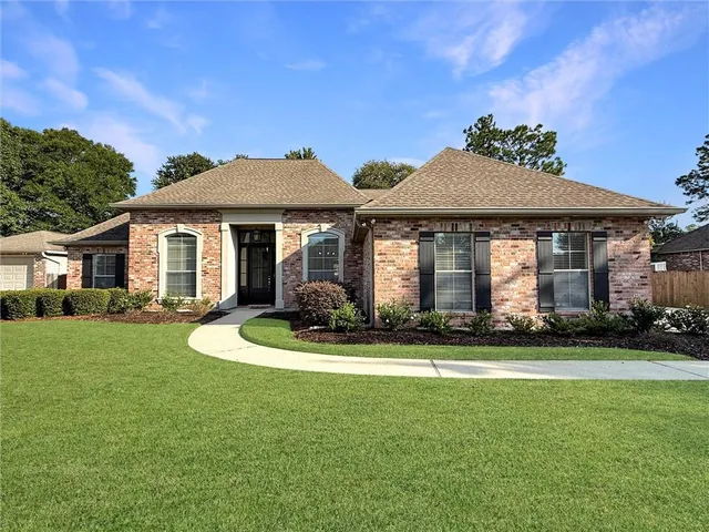 $439,900 | 3041 Mountain Court, Mandeville, LA 70448