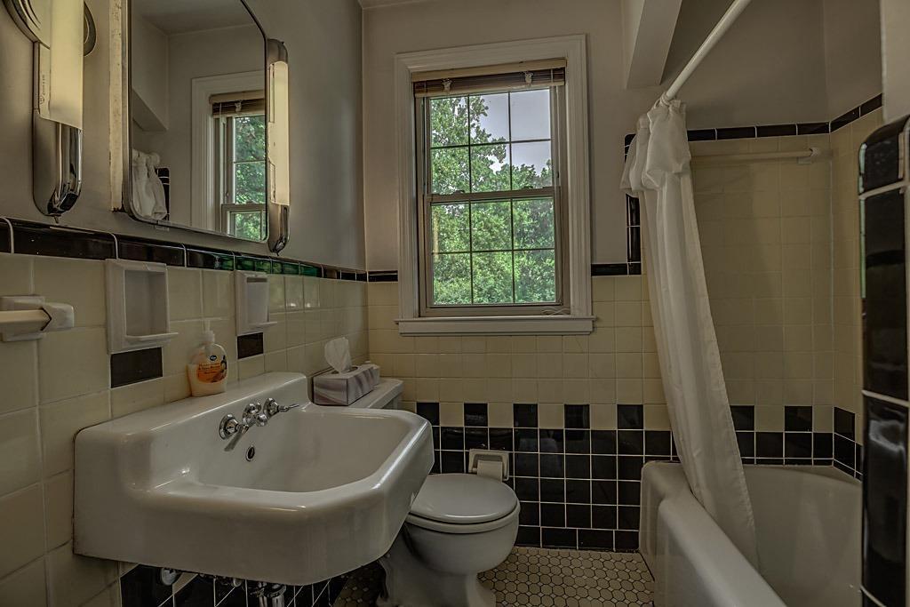 3792 Lincoln Road Cincinnati, OH 45247 - Photo 12 of 17 Gallery Image 12