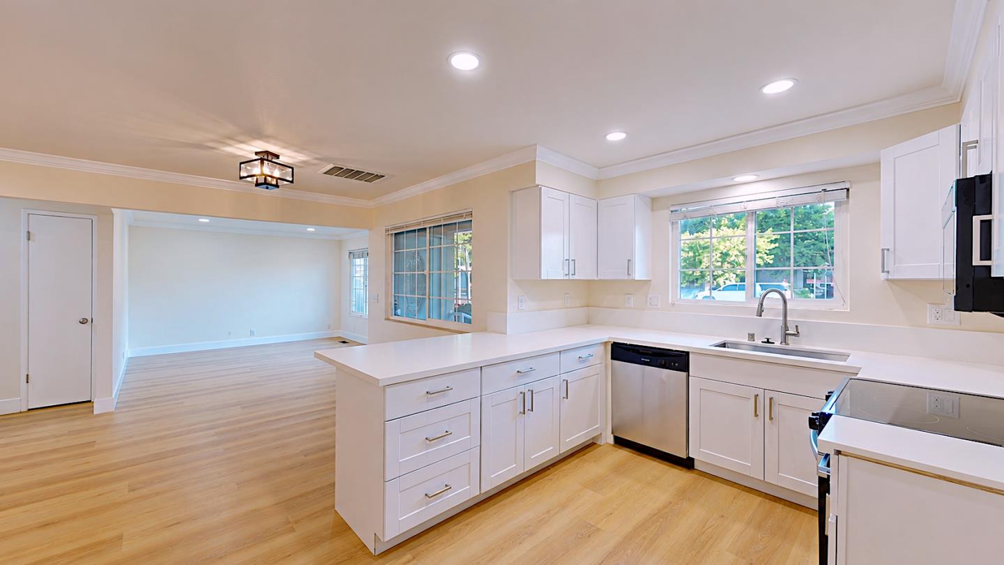 100 Pedras Road Turlock, CA 95382 - Photo 10 of 40 Gallery Image 10