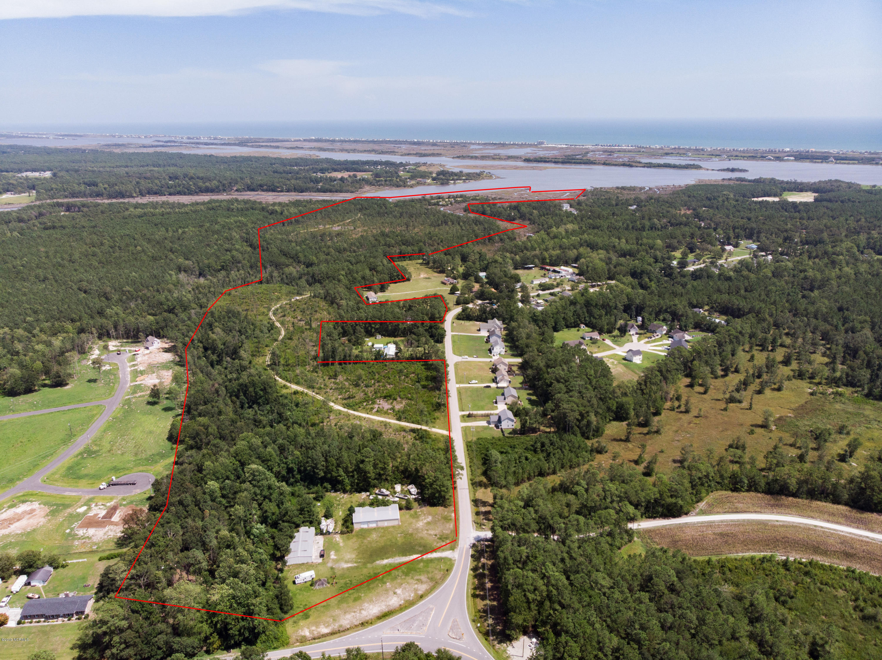 541 Tar Landing Road Holly Ridge, NC 28445 - Photo 3 of 15 541TarLanding-6