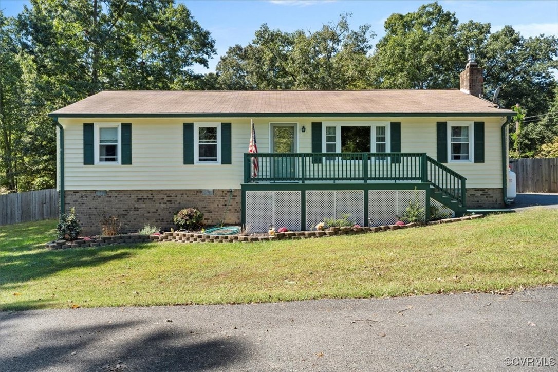 10459 Rockingham Road Mechanicsville, VA 23116 - Photo 2 of 48 Ranch-style house with a country porch.