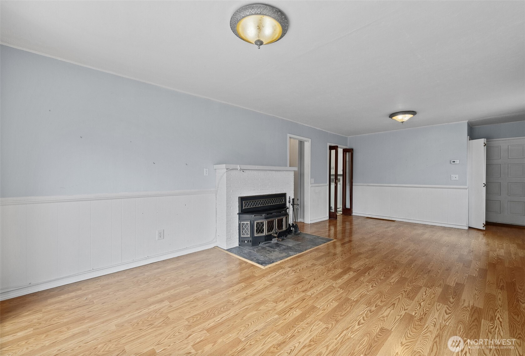 4125 Tracyton Beach Road Northwest Bremerton, WA 98310 - Photo 6 of 32 Gallery Image 6