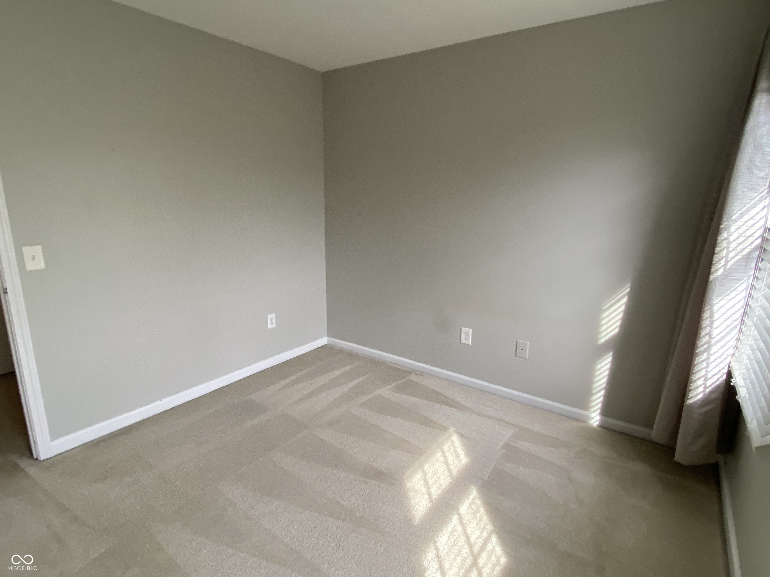 8520 Hoff Court Indianapolis, IN 46256 - Photo 11 of 17