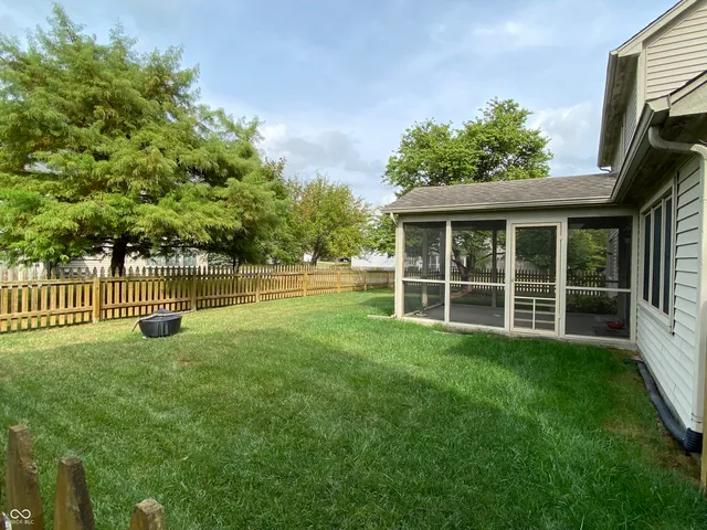 $318,000 | 8520 Hoff Court, Indianapolis, IN 46256