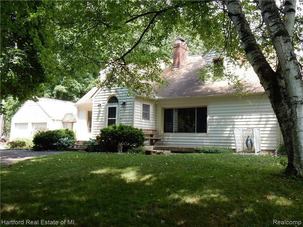 2470 Charms Road Wixom, MI 48393 - Photo 31 of 33 DSCN2170.JPG