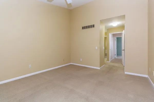 $319,900 | 1093 Fairways Boulevard, Troy, MI 48085