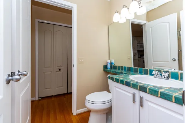 $339,900 | 1093 Fairways Boulevard, Troy, MI 48085