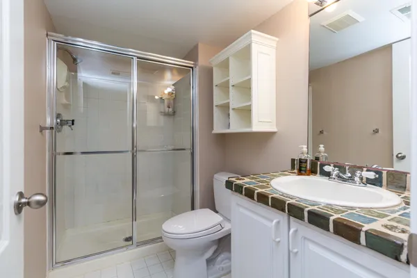 $319,900 | 1093 Fairways Boulevard, Troy, MI 48085