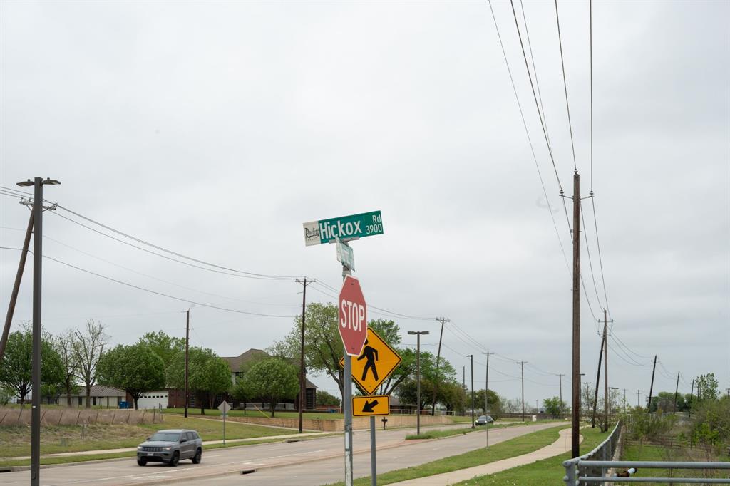 3929 Hickox Road Rowlett, TX 75089 - Photo 22 of 38