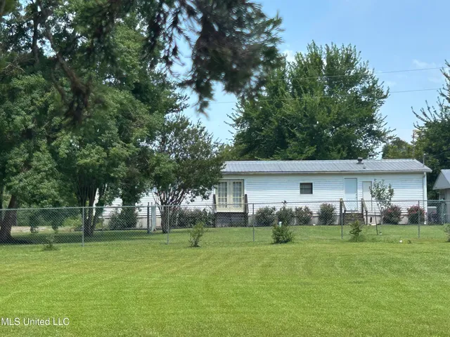 $215,000 | 1873 Highway 600, Jonesville, LA 71343