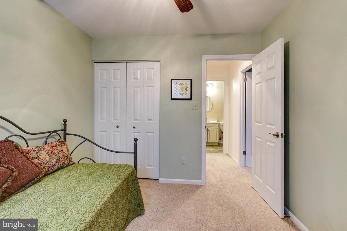 2189 Pond View Court Reston, VA 20191 - Photo 23 of 30 Bedroom