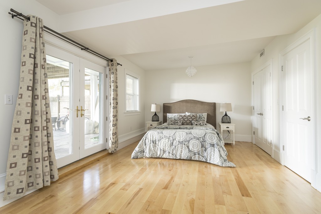714 East 4th Street, Unit 1 Boston, MA 02127 - Photo 9 of 14