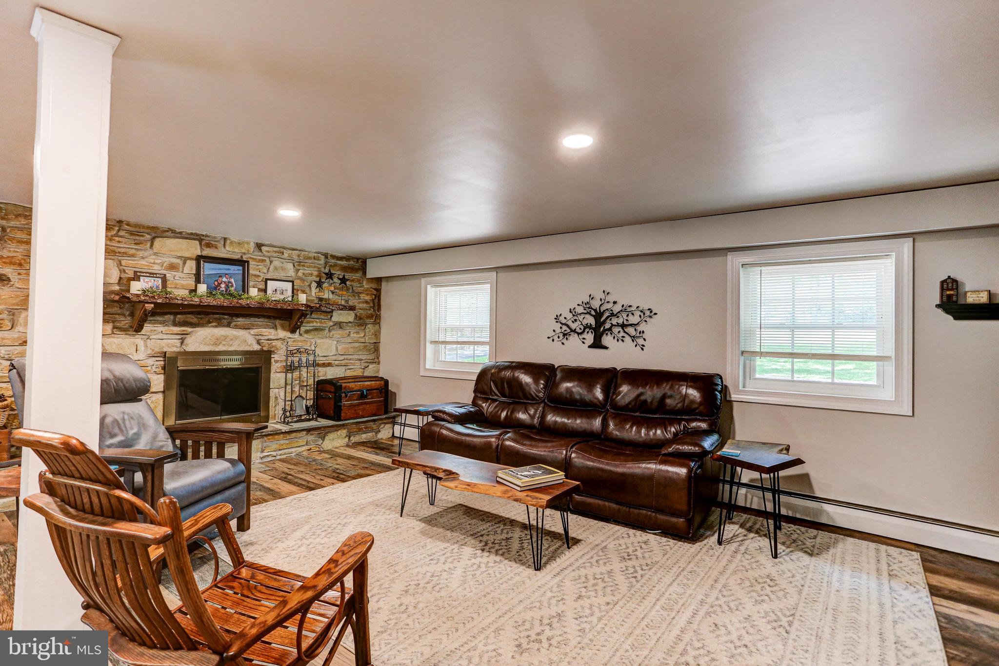 126 Cedar Hill Road Chalfont, PA 18914 - Photo 22 of 64 Family room
