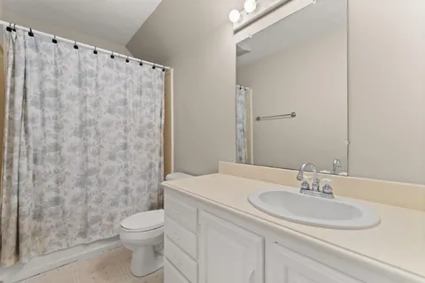 $179,900 | 8270 Frontage Road, Iowa, LA 70647