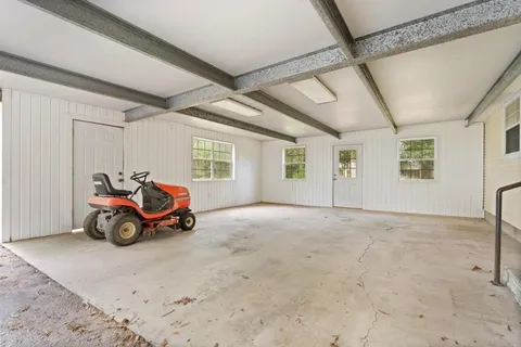 $179,900 | 8270 Frontage Road, Iowa, LA 70647