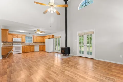 $179,900 | 8270 Frontage Road, Iowa, LA 70647